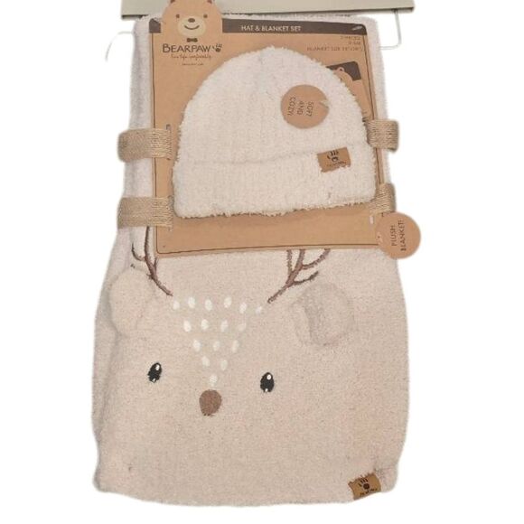 BearPaw Reindeer Hat & Blanket Set - Picture 2 of 4